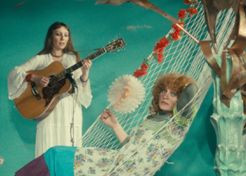 Paris’te Uykusuz Geceler: Şehir Sinemanın Renkleriyle Aydınlanıyor