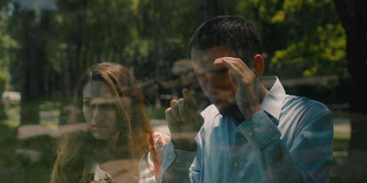 Köpekle Kurt Arasında 27 Haziran’da Vizyona Giriyor