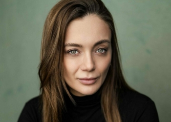 Damla Sönmez’le Dinner Talks