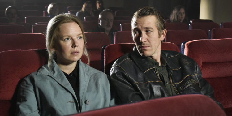 Yalnızlıktan Yakınlığa: Fallen Leaves (2023)