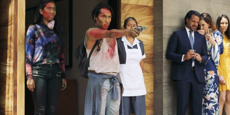 Çürüyen Düzenin Aynası: New Order (2020)