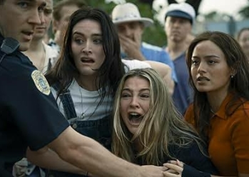 Geri Dönen Kült Korku Filmini Eleştirmenler Yerden Yere Vurdu