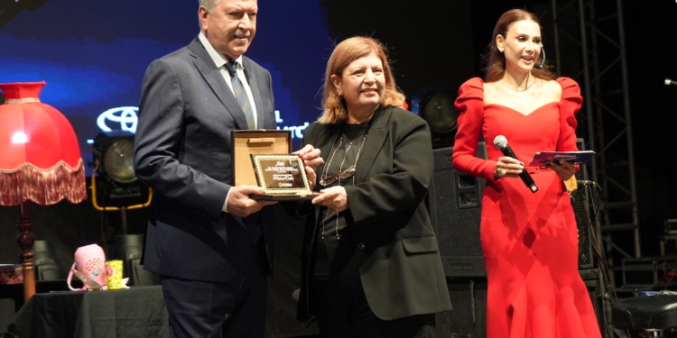 Adana Altın Koza, Emek Ödülleri ile Başladı