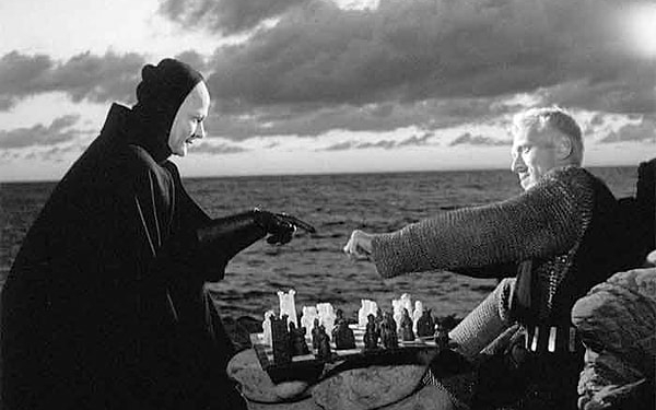 İnsan Zihninin ve Gerçekliğin Sorgulandığı Filmler