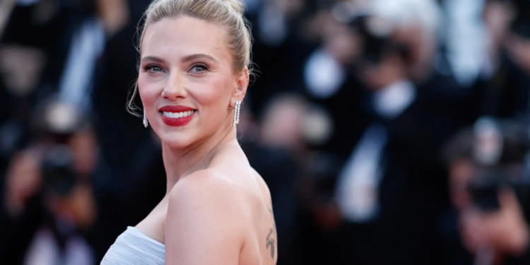 Scarlett Johansson, Marvel Serüveninin Ardından DC Evrenine Dahil Oluyor!
