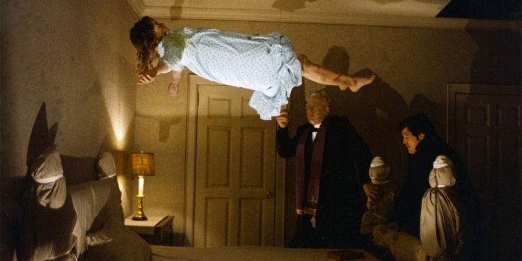 Laurence Fishburne, Mike Flanagan’ın The Exorcist Reboot’una Katıldı!