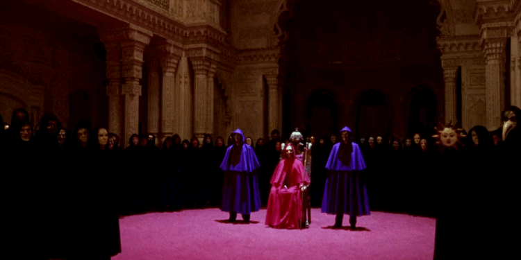 Maskelerin Ardında Bir Evlilik: Eyes Wide Shut (1999)