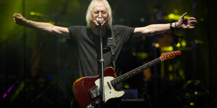 Bulutsuzluk Özlemi Belgeseli “Yaşamaya Mecbursun!” 45. İstanbul Film Festivali’nde