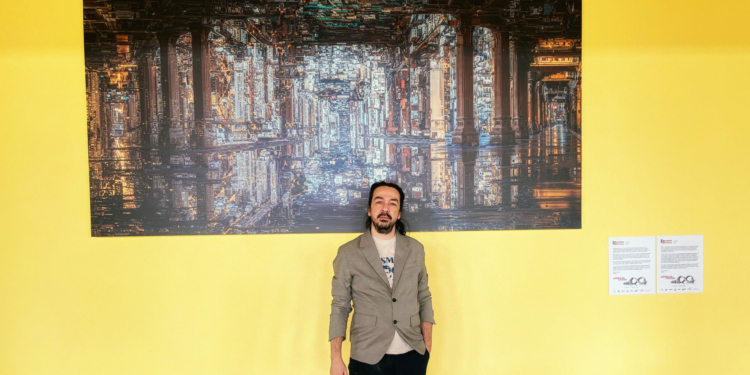 Alkan Avcıoğlu’nun Yeni Serisi “Black Atlas”, İlk Kez Edirne Bienali’nde