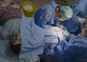 Gazze’de Ağır Yaralanan Çocukları Tedavi Eden Amerikalı Doktorların Öyküsü: ‘American Doctor’ Belgeselinin Fragmanı Yayınlandı